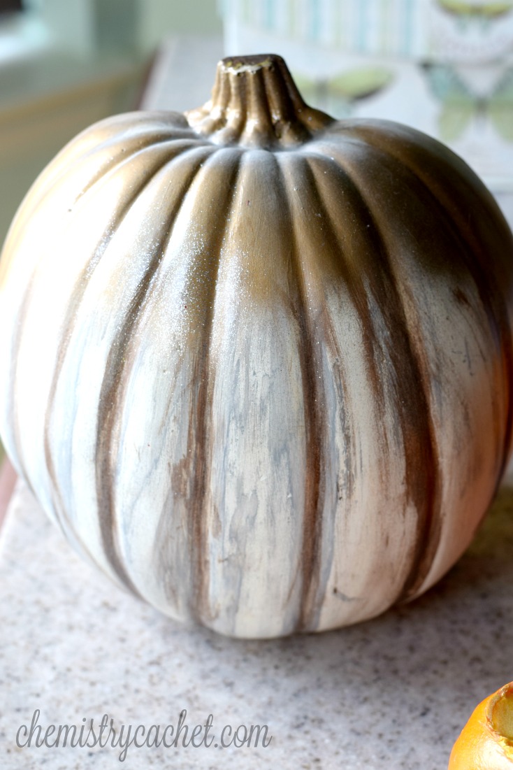 DIY Cheap Shabby Chic Pumpkin Tuturial. Transform anny dollar store pumpkin into a chic pumpkin for fall
