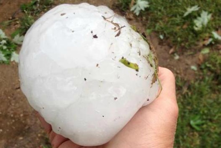 crazy things that happened in 2015 hail storm