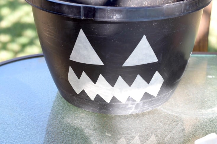 Almost Free DIY Pumpkin Planter from recycled pots that plants come in! Transform a cheap pot into a cute jack-o-lantern pumpkin planter for fall on chemistrycachet.com