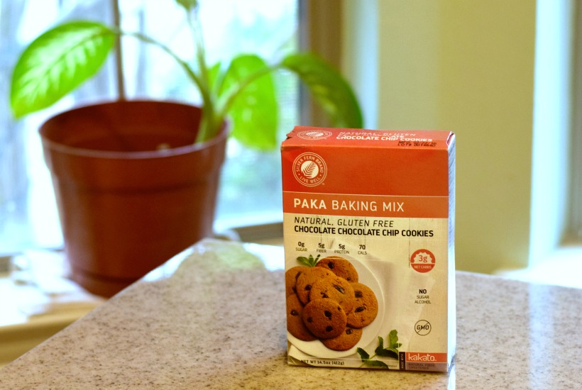The Easiest Gluten-Free Chocolate Chip Cookies (Only 3 Ingredients!). Easy Gluten-Free Chocolate Chip Cookie Recipe on chemistrycachet.com
