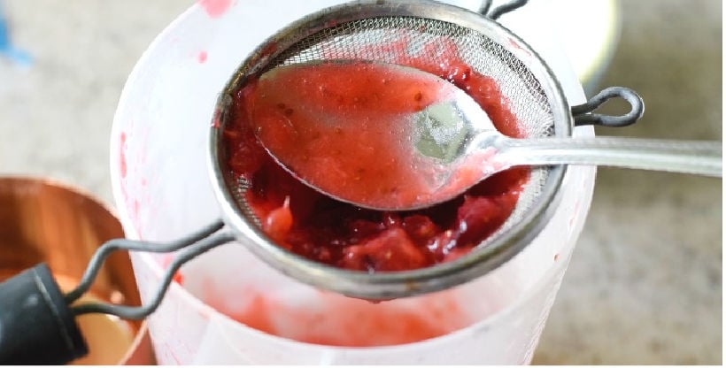 Natural Peppermint Sugar Scrub Using Cranberries