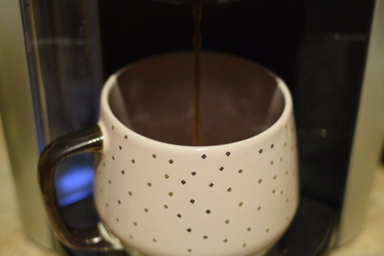 How to Clean A Keurig Machine the EASY way!