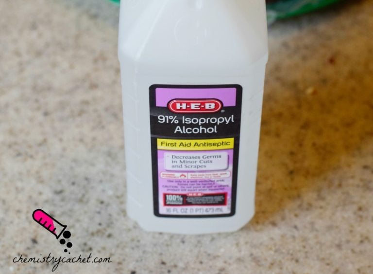 Why Rubbing Alcohol is Better for Cleaning (Even better than Vinegar) Plus ways to use rubbing alcohol in your home today! on chemistrycachet.com