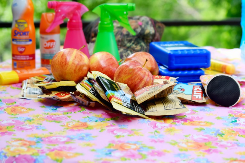 How to Make the Perfect Summer Hydration Kit