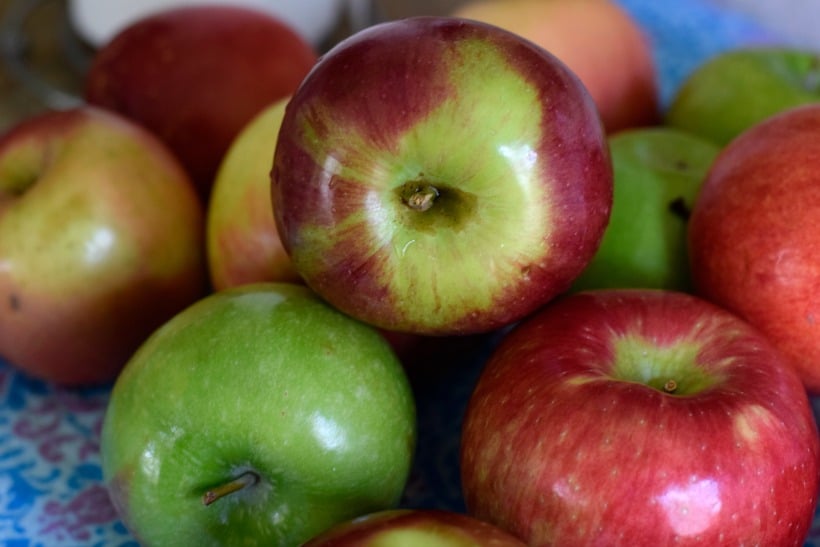 Thick Healthy Apple Butter