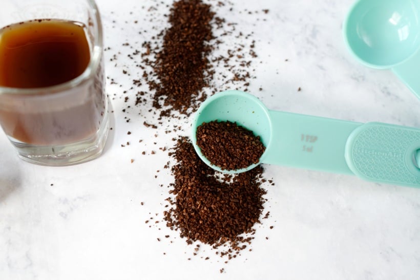 DIY Caffeinated Oil for Skin Plus Amazing Benefits