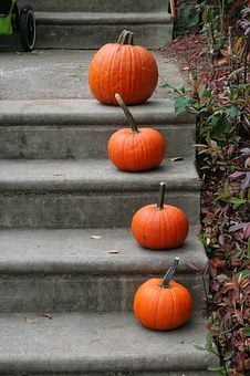 Affordable Fall Porch Ideas