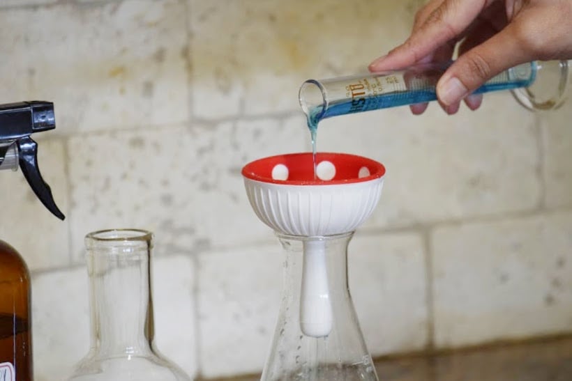 homemade 3 ingredient countertop cleaner