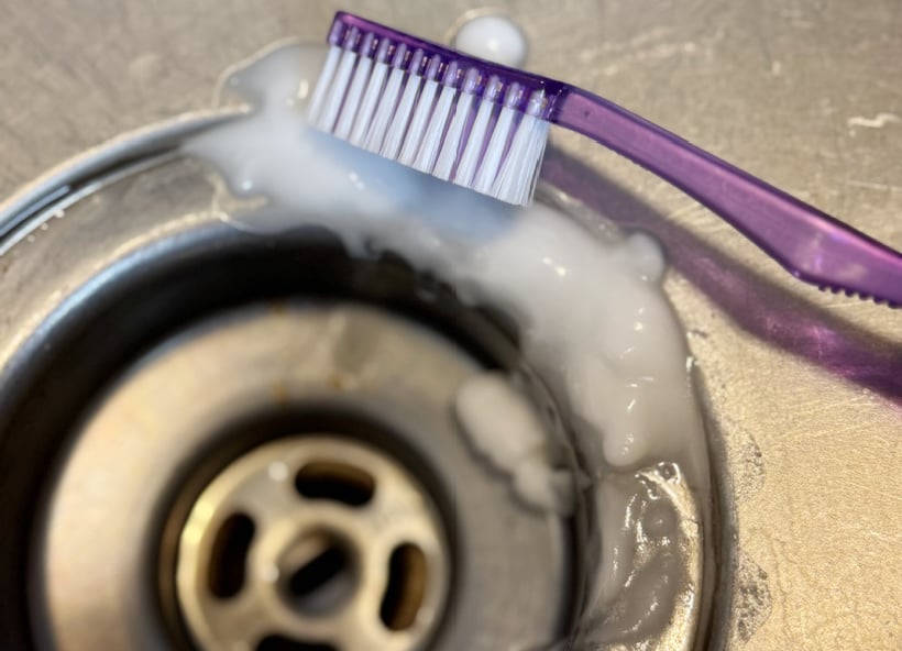 budget friendly sink cleaning hacks chemistry tips