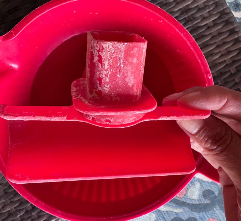 before using vinegar to clean the parts on a kid's water table